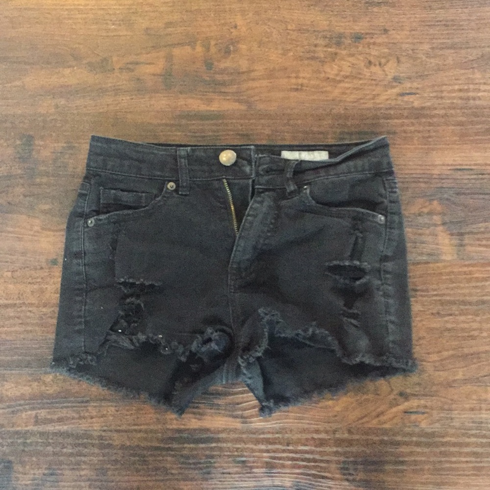 Black Aeropostale High Wasted Booty Shorts